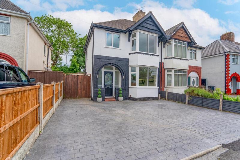 Lymer House - Stylish 3 Bedroom House In Wolverhampton Bagian luar foto